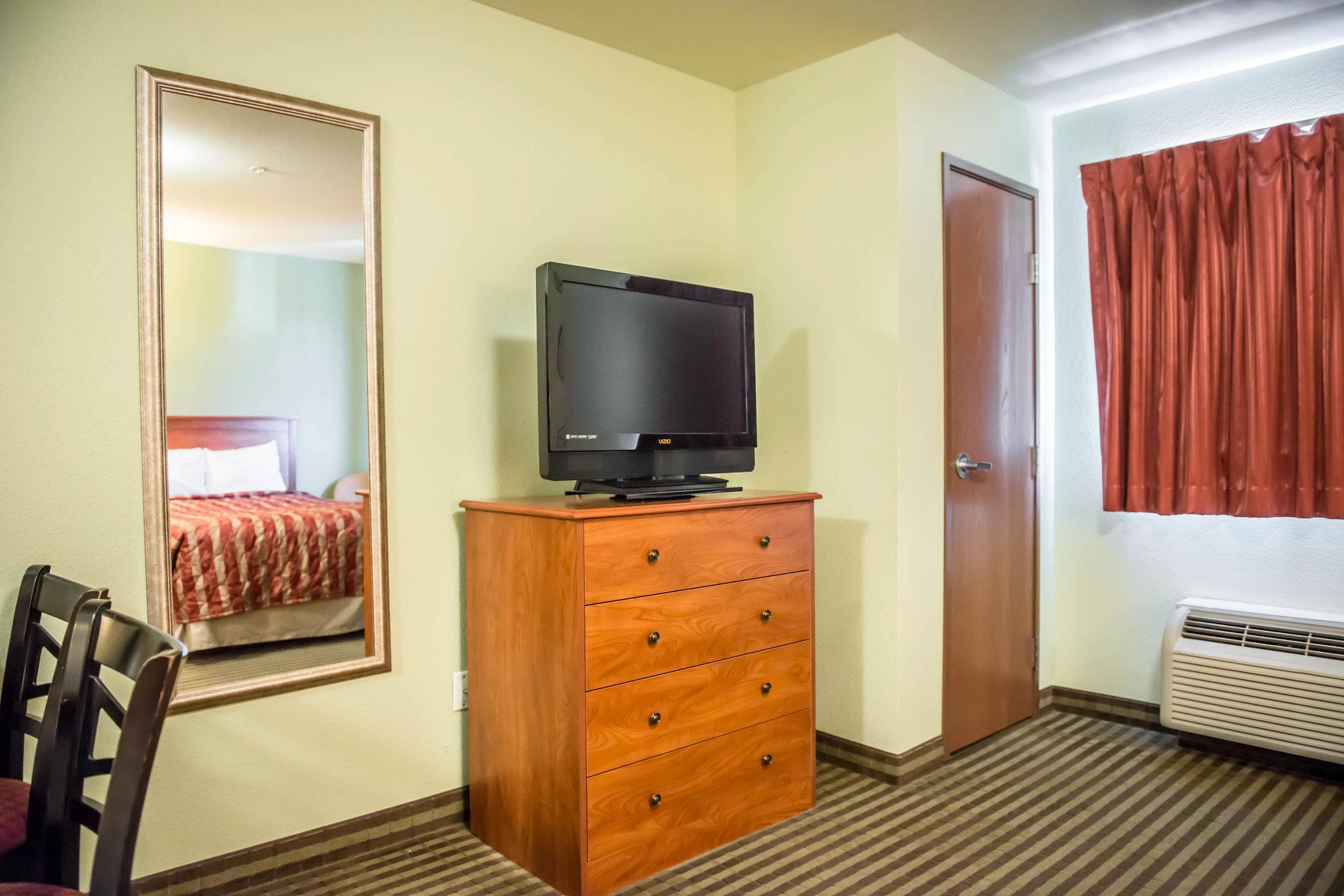 Suburban Studios Near Panama City Beach Exterior foto