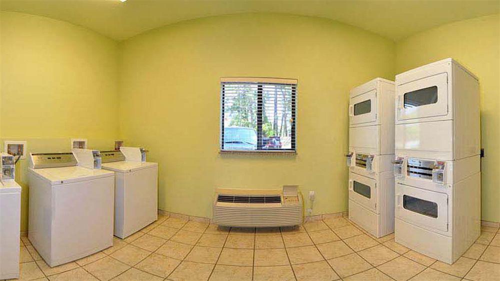 Suburban Studios Near Panama City Beach Exterior foto